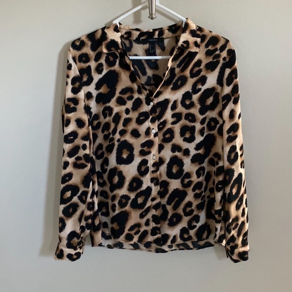 Forever 21 Leopard Print Button-Up Blouse - Picture 1 of 1